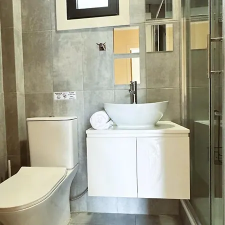 アパート Centre 2-bedroom, Old Town,
