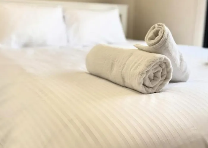 アパート Centre 2-bedroom, Old Town, *